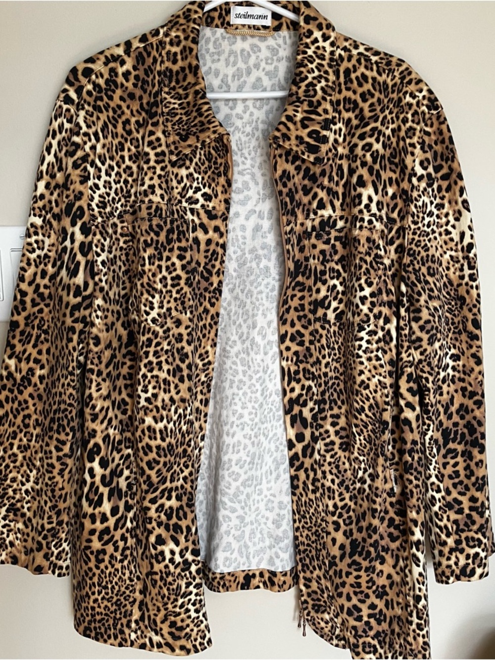 Steilmann Leopard Print Jacket in Tan, Black & Bro retro stretch